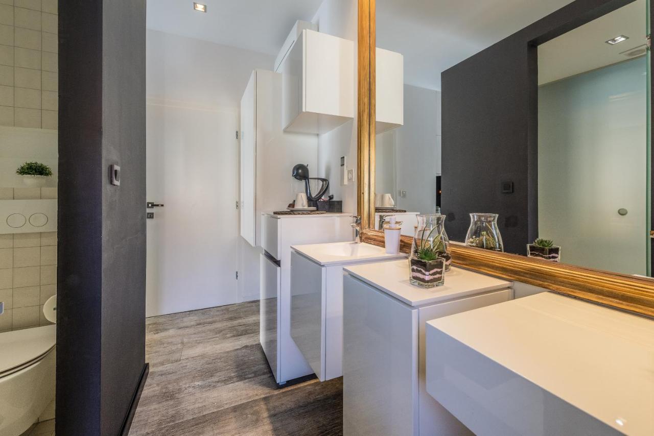 Central Rooms In Old Town By Belmont Realty Zadar Exterior photo